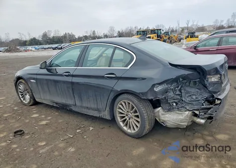 2013 BMW 535 Xi z USA, uszkodzony, nr VIN WBAFU7C57DDU74733
